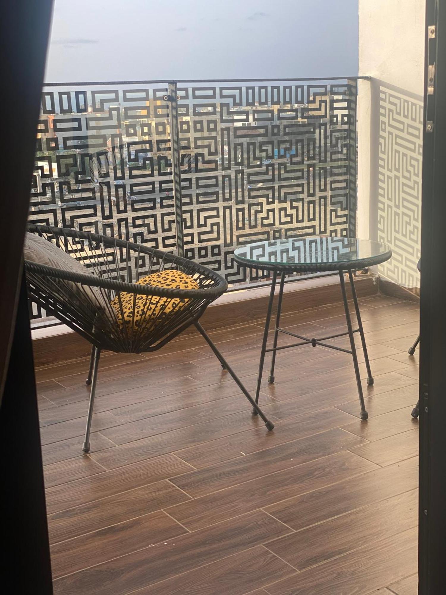 Appartement De Luxe Meuble A Louer - Dakar Pres Des Almadies 3 Ch/ 3 Sdb Exterior photo
